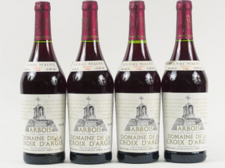 Vente aux enchères 4 BOUTEILLES ARBOIS DOMAINE DE LA CROIX D'ARGIS H. MAIRE - 1988