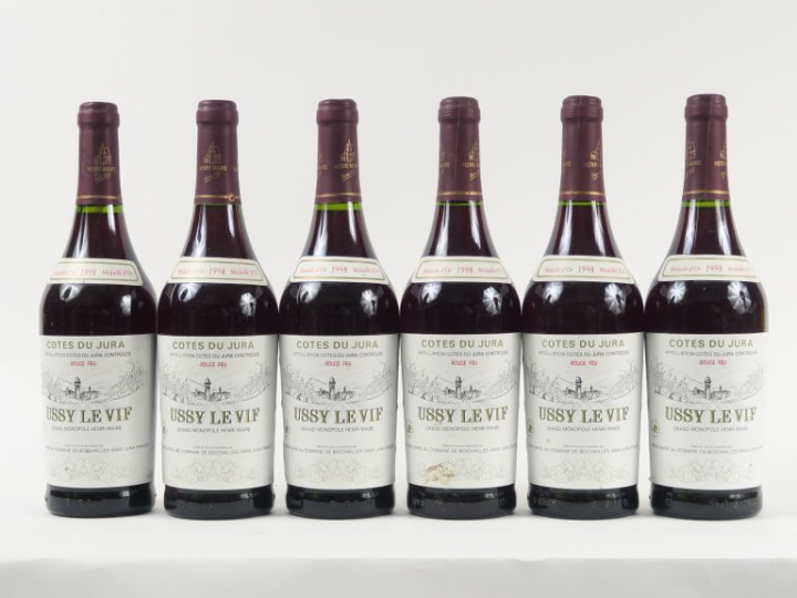 6 BOUTEILLES USSY LE VIF 'ROUGE VIF' H. MAIRE CÔTES DU JURA - 1998