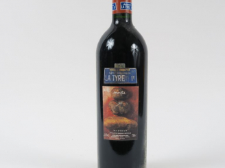 Vente aux enchères 1 BOUTEILLE CHÂTEAU MONTUS 'LA TYRE' MADIRAN - 2001 - COFFRET