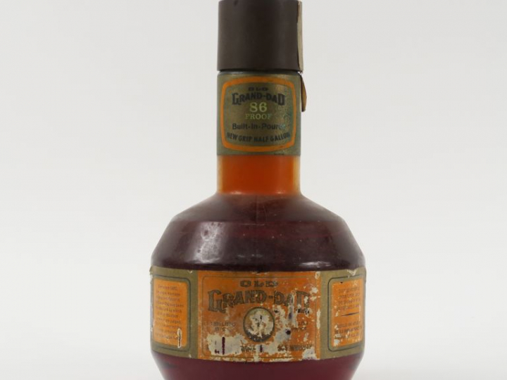 1 FLACON (1,892 L) BOURBON OLD GRAND DAD