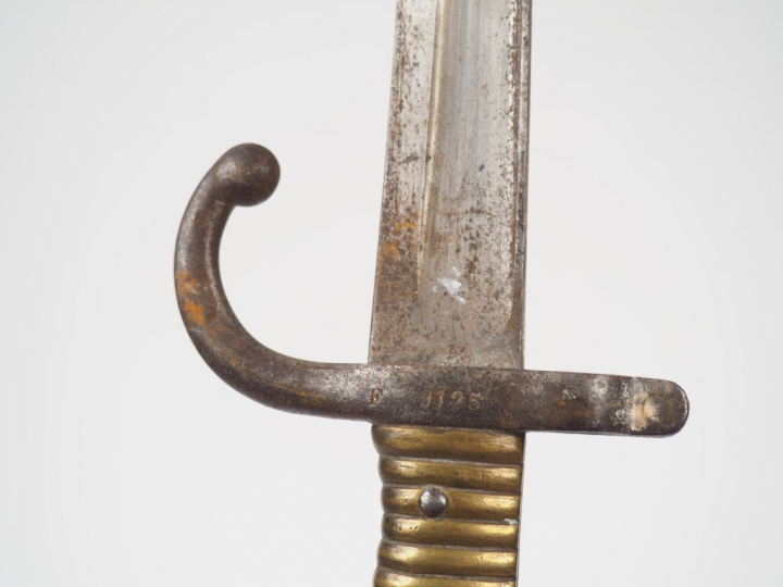 Baïonnette yatagan d’infanterie pour fusil Chassepot modèle 1866 sans 