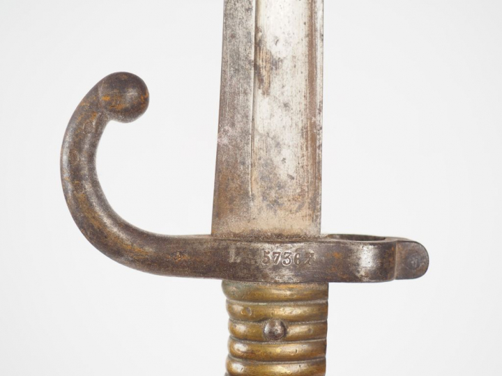 Baïonnette yatagan d’infanterie pour fusil Chassepot modèle 1866 sans 