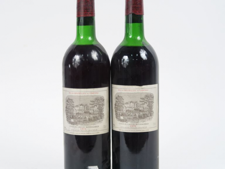 2 BOUTEILLES CHÂTEAU LAFITE ROTHSCHILD 1er GCC PAUILLAC - 1973 - 1 HEP