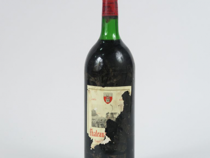 1 MAGNUM CHÂTEAU LESCOURS GC ST EMILION - 1975 - LB/ETA/CAPS LEGER AB