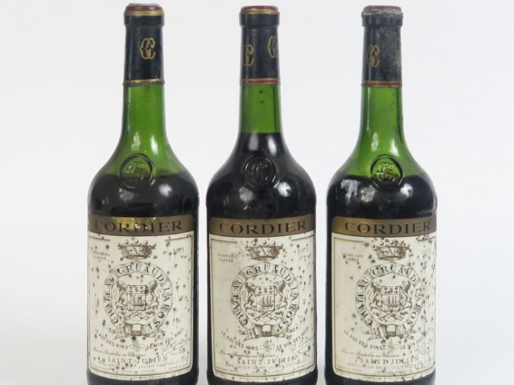 3 BOUTEILLES CHÂTEAU GRUAUD LAROSE - 1975 - 1 à 3,5 CM ET/1 à 6 CM ET/
