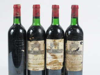 Vente aux enchères 4 BOUTEILLES CHÂTEAU LEOVILLE LAS CASES GCC ST JULIEN - 1975 - 1 BG/4 