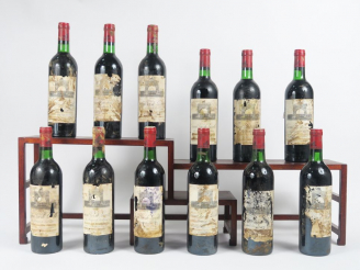 Vente aux enchères 12 BOUTEILLES CHÂTEAU LEOVILLE LAS CASES GCC ST JULIEN - 1975 - 9 BG/3