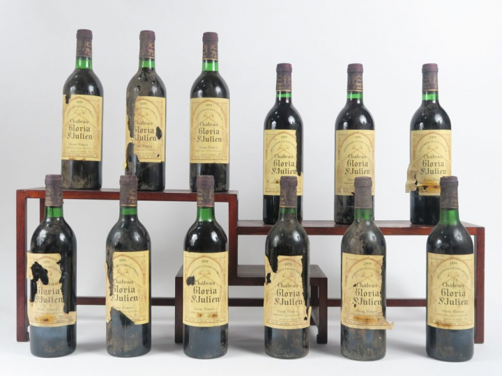 12 BOUTEILLES CHÂTEAU GLORIA ST JULIEN - 1979 - BG/EA