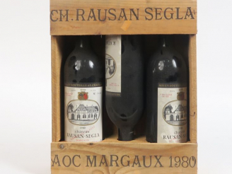 Vente aux enchères 3 BOUTEILLES CHÂTEAU RAUSAN SEGLA GCC MARGAUX - 1980 - DE HEP à MEP - 