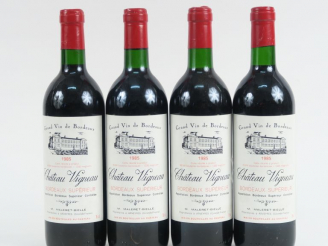 Vente aux enchères 4 BOUTEILLES CHÂTEAU VIGNEAU BORDEAUX SUPÉRIEUR - 1985 - BG