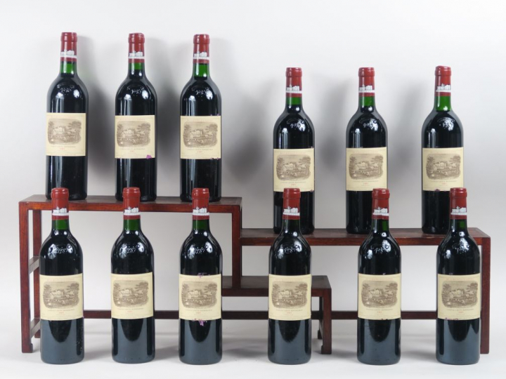 12 BOUTEILLES CHÂTEAU LAFITE ROTHSCHILD 1er GCC PAUILLAC - 1985 - CBO 