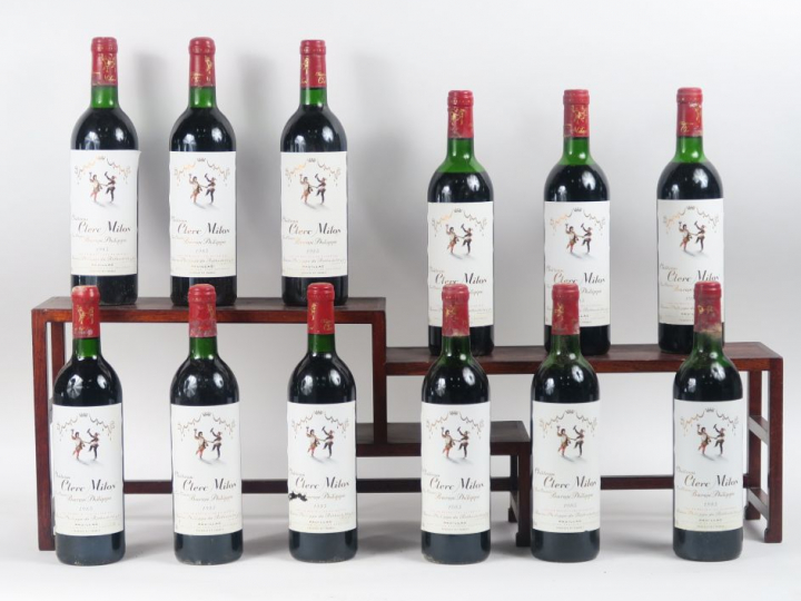 12 BOUTEILLES CHÂTEAU CLERC MILON GCC PAUILLAC - 1985 - CBO - 6 LB/3 H