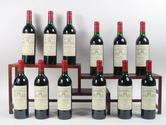 Vente aux enchères 12 BOUTEILLES CHÂTEAU LA LAGUNE GCC HAUT MEDOC - 1988 - CBO - 6 BG/6 L