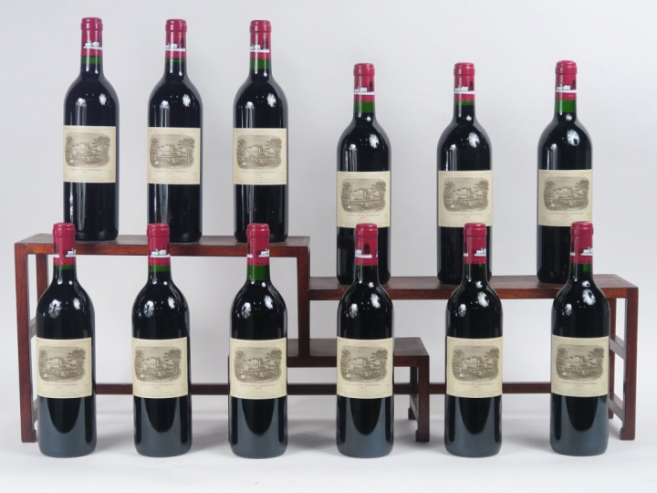 12 BOUTEILLES CHÂTEAU LAFITE ROTHSCHILD 1er GCC PAUILLAC - 1992 - CBO 