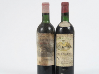 Vente aux enchères 2 BOUTEILLES : 1 CHÂTEAU SIRAN MARGAUX 1970 BG/EA/BS - 1 CHÂTEAU GOMBA