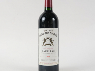 Vente aux enchères 1 BOUTEILLE CHÂTEAU GRAND PUY DUCASSE GCC PAUILLAC - 2001