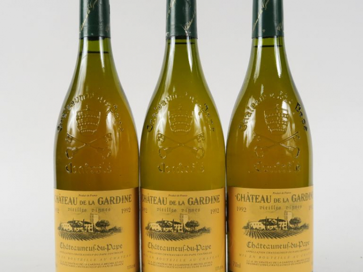 3 BOUTEILLES CHÂTEAUNEUF DU PAPE BLANC CHÂTEAU DE LA GARDINE 'VIEILLES
