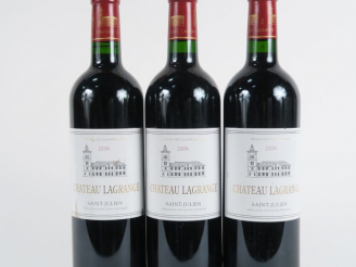 Vente aux enchères 3 BOUTEILLES CHÂTEAU LAGRANGE GCC ST JULIEN - 2006