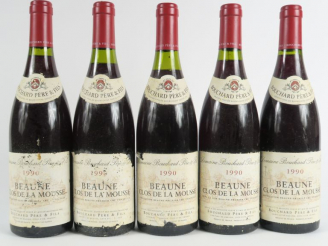 Vente aux enchères 5 BOUTEILLES BEAUNE CLOS DE LA MOUSSE BOUCHARD PÈRE   FILS - 1990 - EA