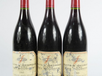 Vente aux enchères 3 BOUTEILLES NUITS ST GEORGES 1er CRU 'LES BOUDOTS' JEAN GRIVOT - 1995