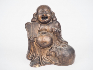 Vente aux enchères Sujet Hoteï en terre cuite  Japon vers 1900  H. 22 cm