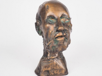 Vente aux enchères Jean ROULLAND. "Hippocrate". Sculpture en bronze à patine médaille. Si
