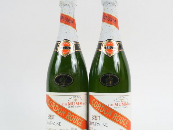 2 BOUTEILLES CHAMPAGNE MUMM 'CORDON ROUGE' - COFFRET