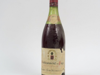 Vente aux enchères 1 BOUTEILLE CHÂTEAUNEUF DU PAPE DOMAINE JEAN DEYDIER - 1973 - 6 CM/ELA