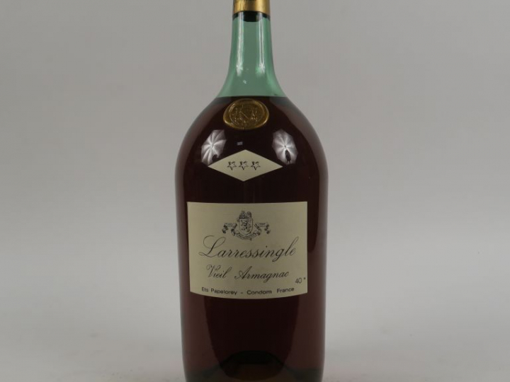 1 POT (2,5 L) VIEIL ARMAGNAC LARESSINGLE