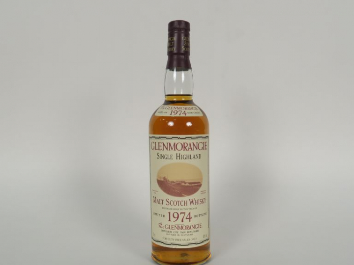 1 BOUTEILLE GLENMORANGIE (75cl/43°) Distillation : 1974 - Embouteillag