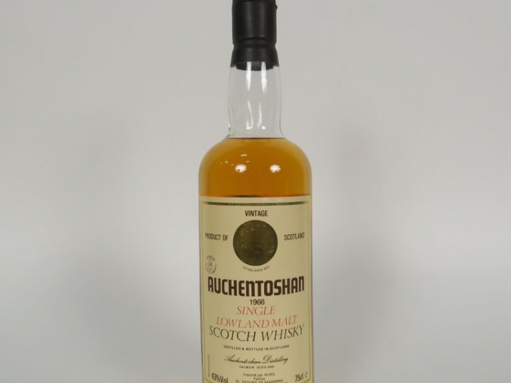 1 BOUTEILLE AUCHENTOSHAN (70cl/43°) 'Import Auxil' Distillation : 1966