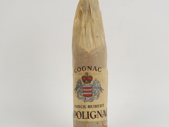 1 VIEILLE BOUTEILLE COGNAC PRINCE HUBERT DE POLIGNAC '***'