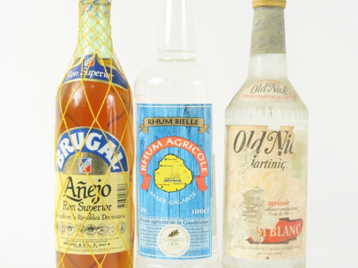 3 BOUTEILLES : 1 RHUM AGRICOLE BIELLE (1 L) 59° - 1 RHUM BLANC OLD NIC