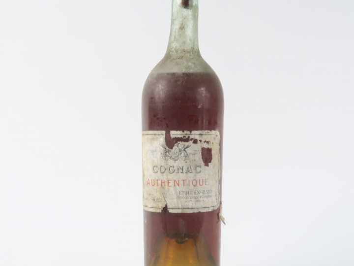 1 VIEILLE BOUTEILLE COGNAC AUTHENTIQUE EMILE ENGRAND - EA/BS