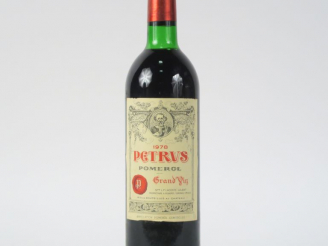 Vente aux enchères 1 BOUTEILLE CHÂTEAU PETRUS POMEROL - 1978 - LB