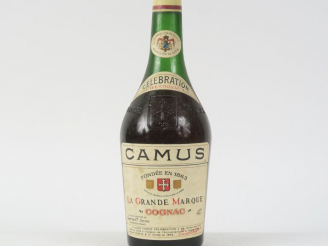 Vente aux enchères 1 VIEILLE BOUTEILLE COGNAC CAMUS 'LA GRANDE MARQUE' CELEBRATION