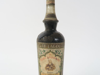Vente aux enchères 1 VIEILLE BOUTEILLE GRANDE CREME DE CASSIS LEJAY LAGOUTE - BS/CAPS ETA
