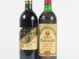 Vente aux enchères 2 BOUTEILLES de 1981 : 1 CHÂTEAU LA TOUR MARTILLAC GCC GRAVES LB-HEP /