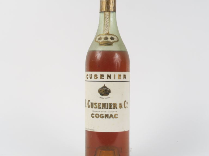 1 VIEILLE BOUTEILLE COGNAC E. CUSENIER   CIE - NIVEAU BAS