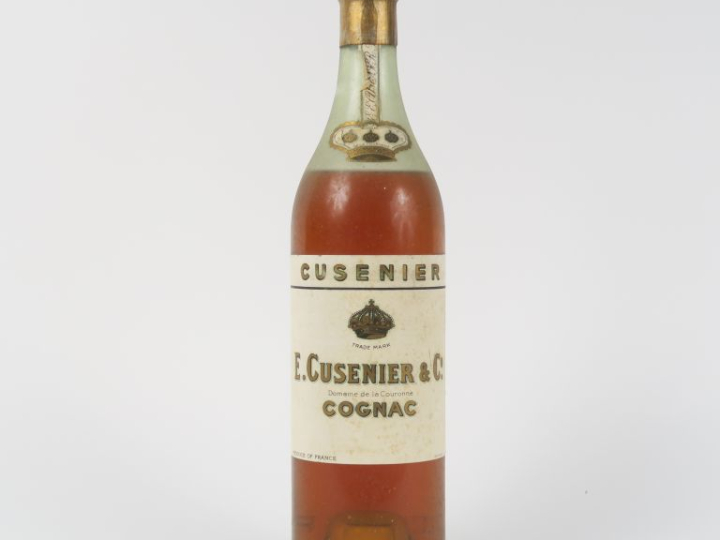 1 VIEILLE BOUTEILLE COGNAC E. CUSENIER   CIE - NIVEAU BAS