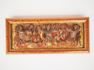 Vente aux enchères Plaque murale XVIIème "le feu des enfers" en bois sculpté polychrome e