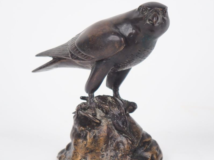 Dany CONTINSOUZAS. "le rapace" Sujet en bronze à patine brune Signé et