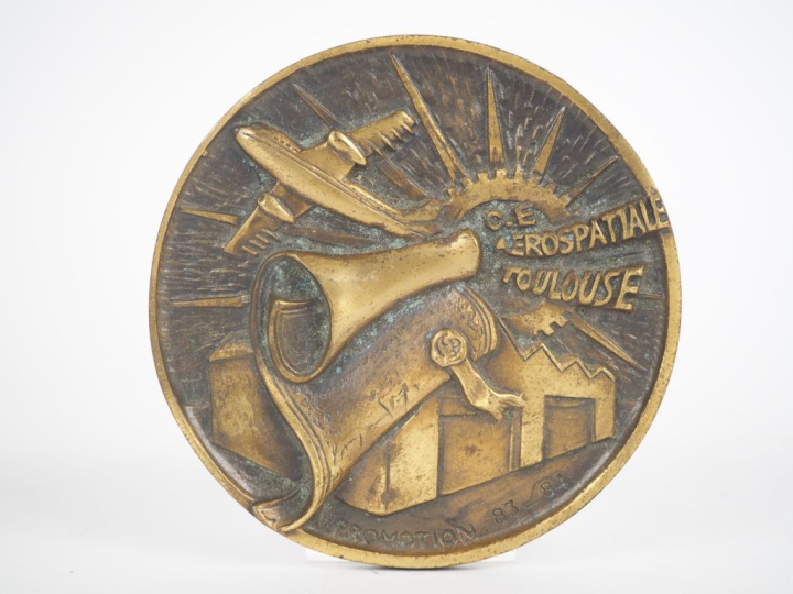 Aérospatiale Toulouse.  Plaque en bronze C.E. Promotion 83-84.