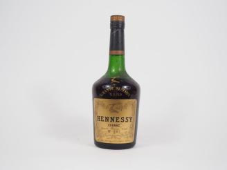 Vente aux enchères 1 BOUTEILLE COGNAC HENNESSY 'GRANDE RÉSERVE' V.S.O.P.