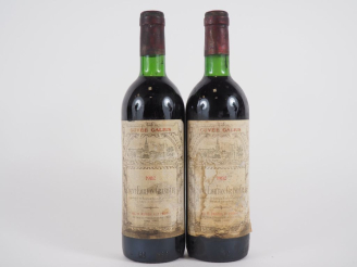 Vente aux enchères 2 BOUTEILLES CUVÉE GALIUS GC ST ÉMILION - 1982 - BG/ET