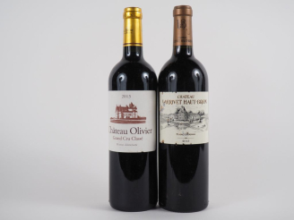 Vente aux enchères 2 BOUTEILLES GRAVES de 2013 : 1 CHÂTEAU OLIVIER GCC - 1 CHÂTEAU LARRIV