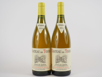 Vente aux enchères 2 BOUTEILLES CHÂTEAU DES TOURS 'GRANDE RÉSERVE' BLANC EMMANUEL REYNAUD