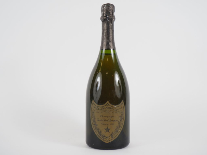 1 BOUTEIILLE CHAMPAGNE DOM PÉRIGNON - 1980 - 1 CM SOUS LA COIFFE/ETLA