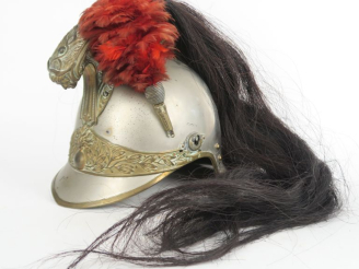 Vente aux enchères Casque de dragon modèle 1872.  Bombe nickelée poinçonnée d’Alexis Godi