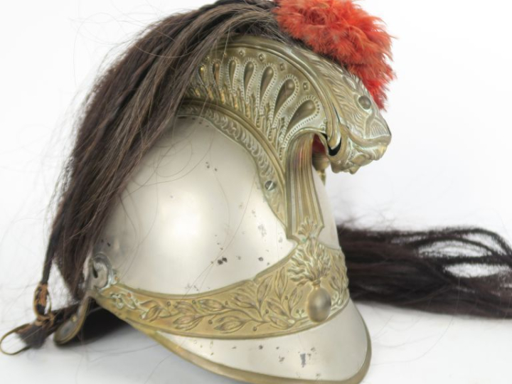 Casque de dragon modèle 1872.  Bombe nickelée poinçonnée d’Alexis Godi